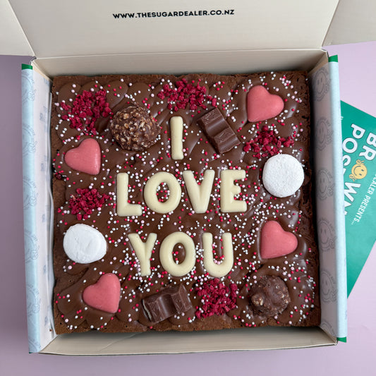 Custom message heart brownie